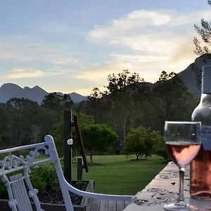 Bed & Breakfast Tuckeroo & Gardens